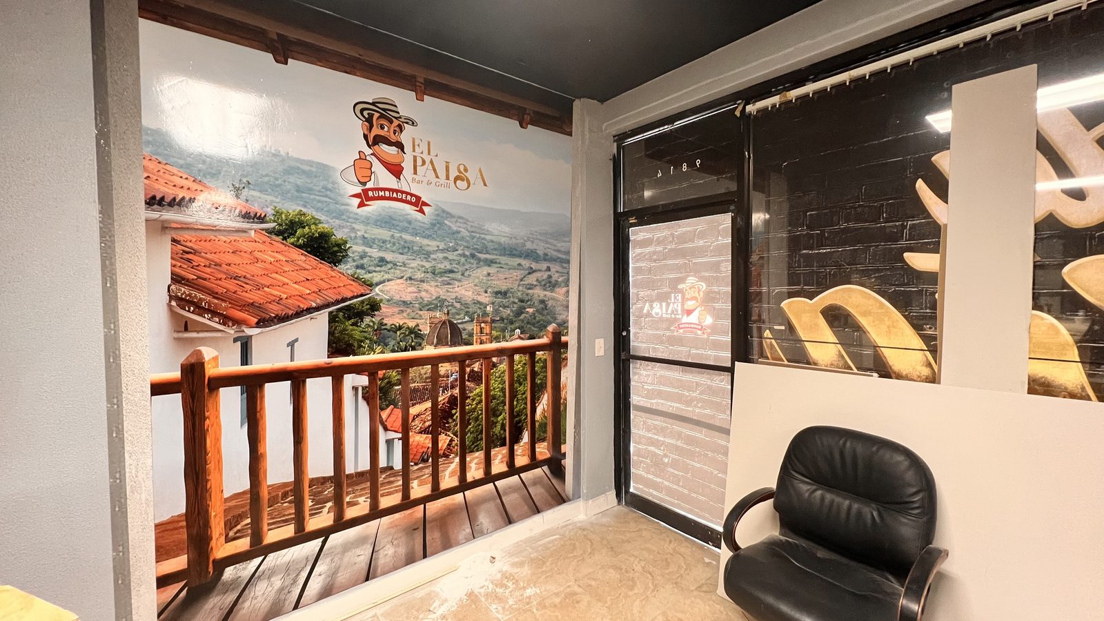 El Paisa interior